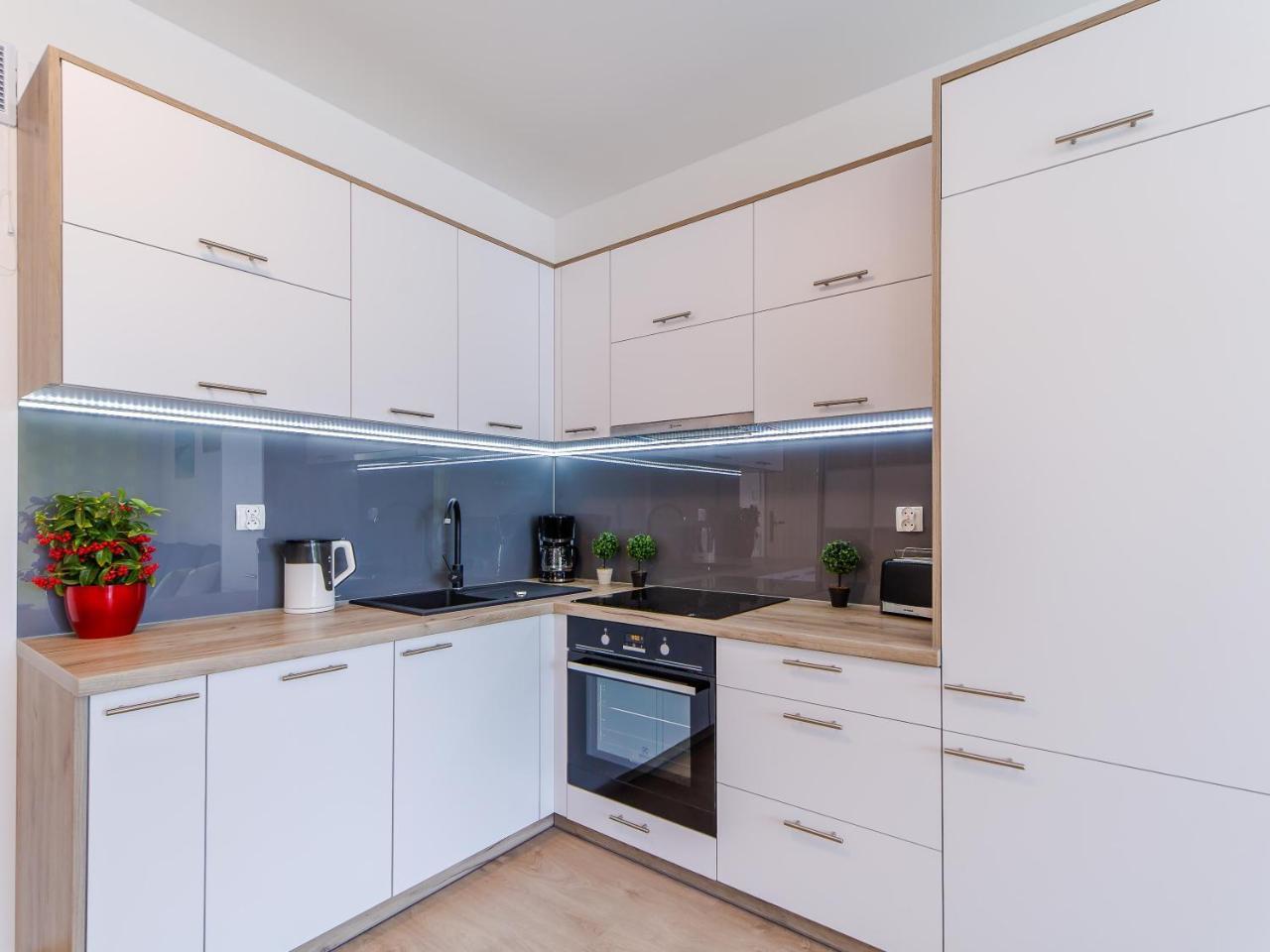 Apartament Feniks 12 By Jantar